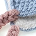 Mütze mit Bommel, bunt, Gr. 52/53 PUSBLU