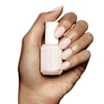 Nagellack 03 Marshmallow essie
