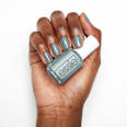 Nagellack Caught In The Rain 839 Grau essie