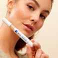 HYALURON CELLULAR FILLER 3 IN 1 korektor za područje oko očiju - 02 Medium NIVEA