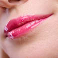 Lipgloss Extreme Shine Volume 103 Pretty in Pink essence