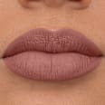 Lippenstift 8H Matte Liquid 02 Silky Hazelnut essence