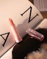 Drunk'n Diamonds Plumping balzam za usne – 010 Guilty Treasure CATRICE