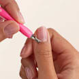 Nagelhautentferner essence