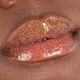 Lesk na pery Plump It Up Lip Booster - 070 Fake It Till You Make It CATRICE