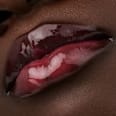 Glossin' Glow Tinted ulje za usne – 010 Keep It Juicy CATRICE