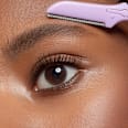 Brow Former trimer za oblikovanje obrva  essence
