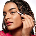 Eyelinerpinsel 01 Just Wing It essence