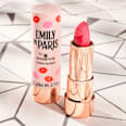 Lippenstift Emily In Paris by essence 01 Merci, Chérie! essence