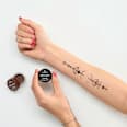 Stay & Play gel eyeliner - 02 Brown essence