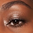 Flüssiger Eyeliner Eye Sparkle 01 Sparkling Lights essence