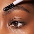 spoolie četkica za obrve – 01 Brow game changer essence