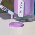 Nagellack Poolside Of Life C03 Purple Skies CATRICE