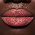 Rúž na pery Scandalous Matte - 130 Slay The Day CATRICE