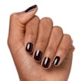 Nagellack Gel Nail Colour 72 Left Me On Red essence