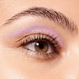 Očné tiene v tyčinke Aloe Vera - 070 Satin Lilac CATRICE