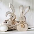 Holzhase "HAPPY EASTER" mit Bastschlaufe, natur-weiß BOLTZE