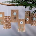 Adventskalender-Set mit bedruckten Papiertüten, Kordel & Stickern, natur-mint Dekorieren & Einrichten