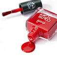 COLOR & Care lak za nokte - 40 Classic Red alverde NATURKOSMETIK