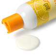 Sonnenmilch Körper Serum mit Vitamin C, LSF 30 SUNDANCE
