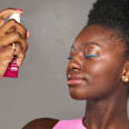 Fixierspray Instant Matt Make-Up essence