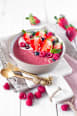 Smoothie Bowl Alice im Beerenland oatsome