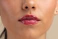 Iconic Lips berry színezett peptides ajakápoló Pem Delian