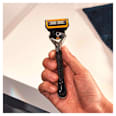 Fusion5 Proshield Flexball Rasierer Gillette