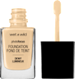 photofocus Dewy Lumineux tečni puder- 1111524E Golden Beige wet n wild