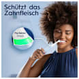 Elektrische Zahnbürste iO Series 3 ice blue Oral-B