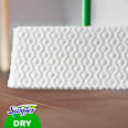 Náhradné suché utierky na podlahu Dry Swiffer