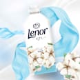 Weichspüler Light Frische Baumwollblüte Lenor