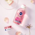 Rose Touch gel-cremă hidratantă NIVEA