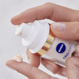CELLULAR LUMINOUS630 dnevni fluid za lice, SPF 50 NIVEA