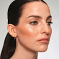 Highlighter All Over Glow Tint 020 Keep Blushing CATRICE