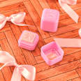 Highlighter Fabowlous 01 Get That Bow Glow essence