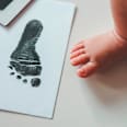 barva šedá na otisky rukou a nohou BABY DAB