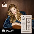 Osviežujúci púder pre objem vlasov Fullness Wonder 2-in-1 Schwarzkopf taft