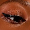 oční linky a razítko Quick Wing! 01 black essence