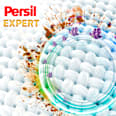 prací gel na barevné prádlo Expert Lavender Persil