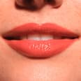 Błyszczyk do ust wypełniający Melt & Plump Juicy Lip Plumper 030 Tipsy In Love CATRICE