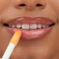 Olejek do ust Hydra Kiss Lip Oil 02 Honey, Honey! essence
