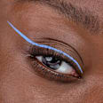 Eyeliner matowy Calligraph Artist Matte Liner 020 Ocean Flirt CATRICE