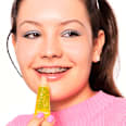 Błyszczyk do ust 106 JUICY BOMB essence