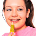 Błyszczyk do ust 106 JUICY BOMB essence