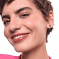 Rossetto luminoso satin GLOW - n. 01 essence