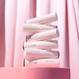 Lippenstift Satin Glow Luminous Shine 01 Whole Latte Love essence