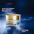 Hyaluronic Gold cremă antirid de noapte  Elmiplant