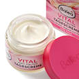 Cremă de zi anti rid cu SPF15 Balea