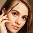 Augenbrauenstift Ultra Slim 04 Medium Brown MAYBELLINE NEW YORK